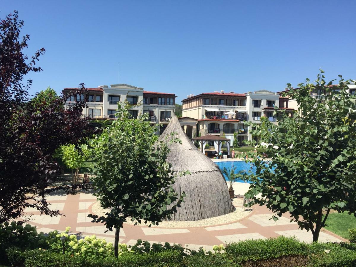 Apartments In Green Life Complex - 1 Bedroom And Studio Sozopol Eksteriør bilde